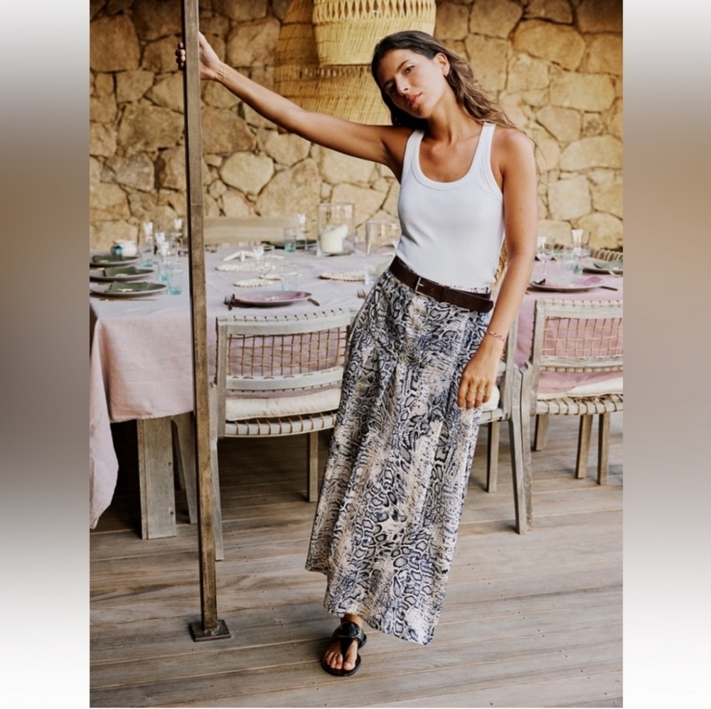 NEW ZARA SNAKE PRINT PLEATED MAXI SKIRT- SIZE XS